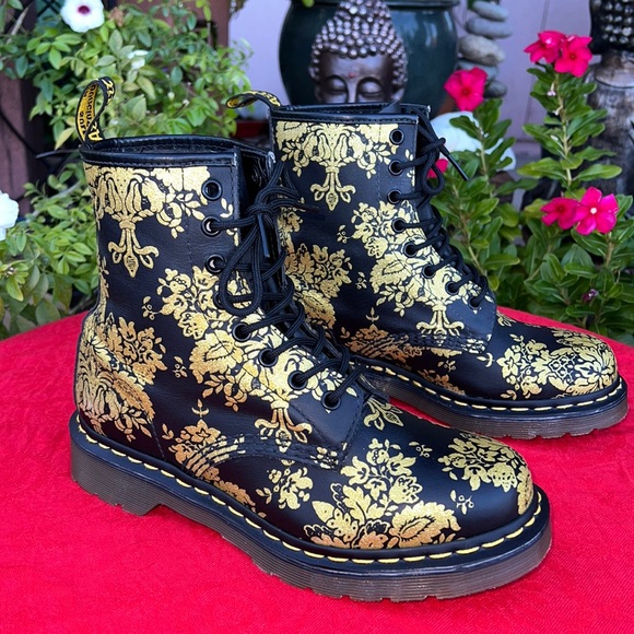 ✨ Sparkling Gold Flocked Floral Dr. Martens Glitter 1460W Boots New⁉️✨ - Picture 11 of 17